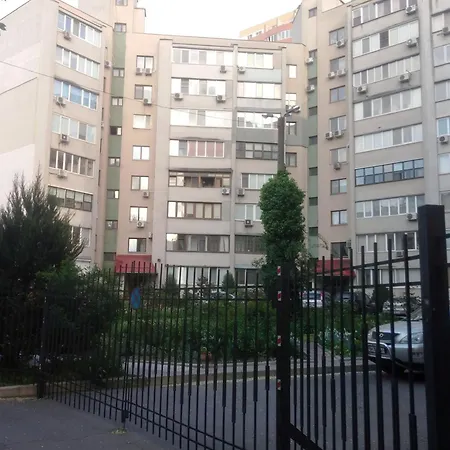 On Pedahohichna 17 Одеса